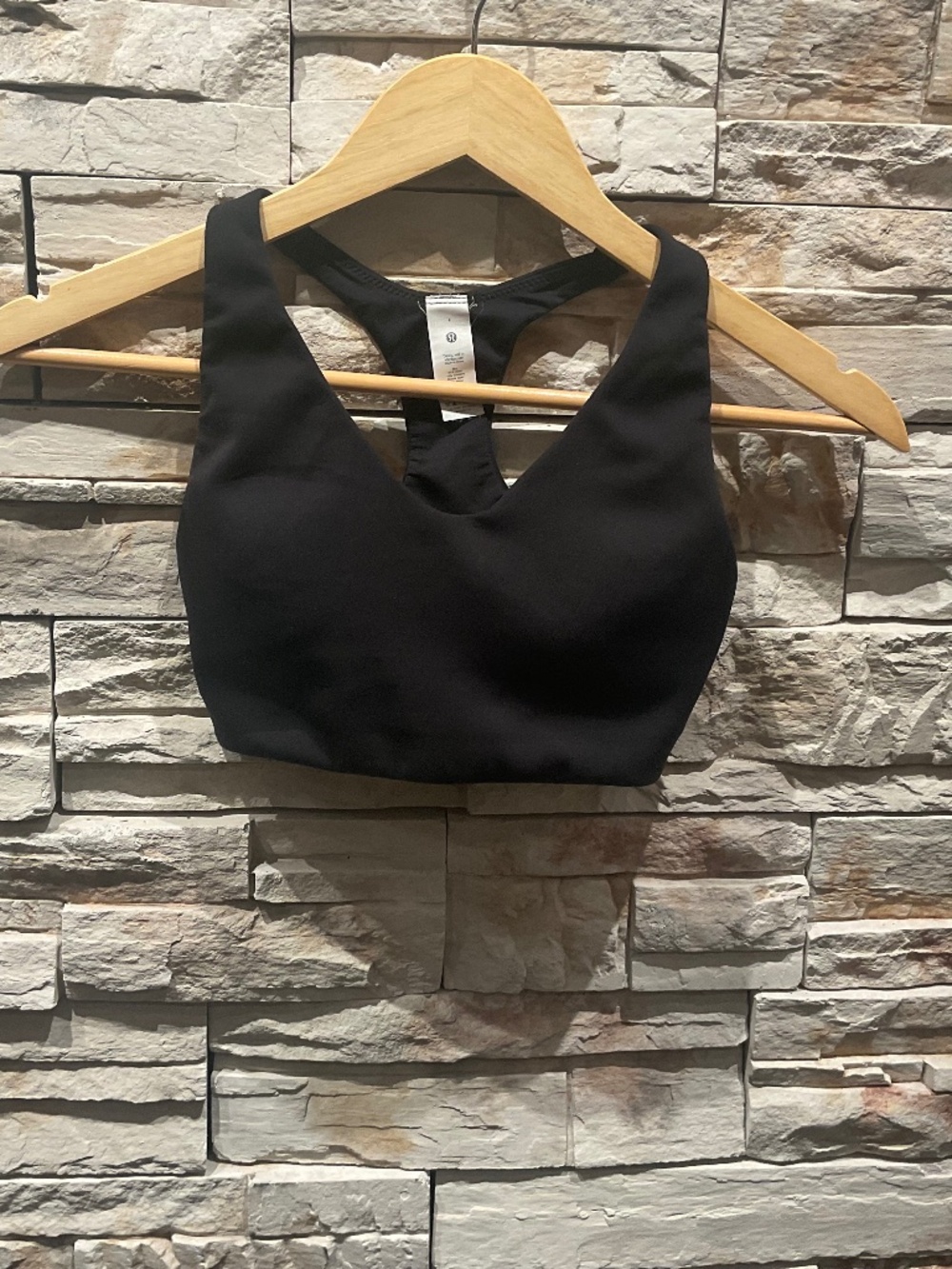 Lululemon Women’s V-Neck Black Sports Bra Size 4